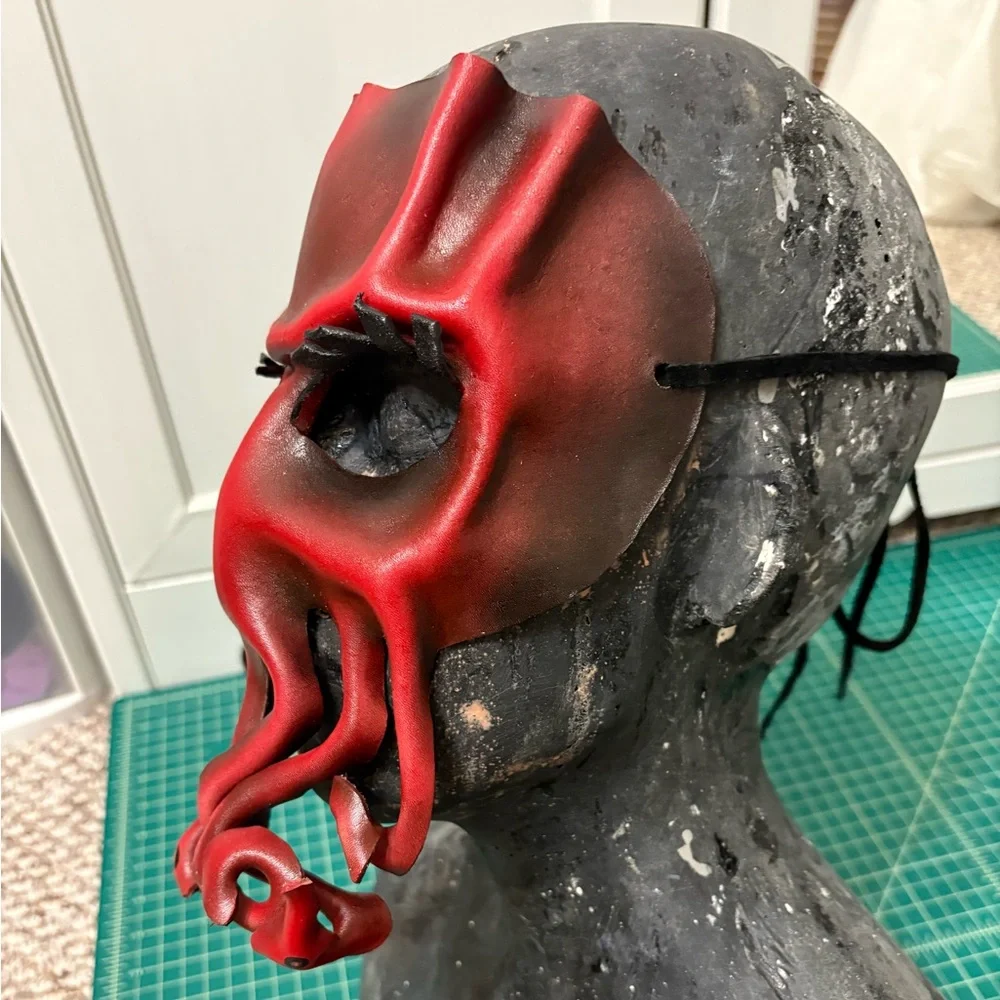 Femme Red Cthulhu Mask